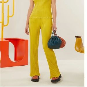Simon Miller ribbed pant in kiwi with tags, size M.